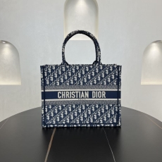 Christian Dior Shopping Bags